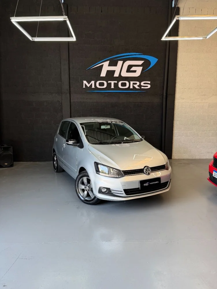 VW - VolksWagen Fox Connect 1.6 Flex 8V 5p